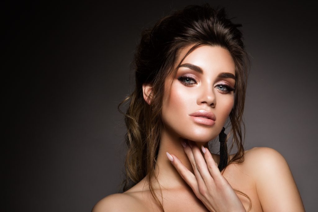 Hairstyles for Eyes too Close Together Hair World Magazine